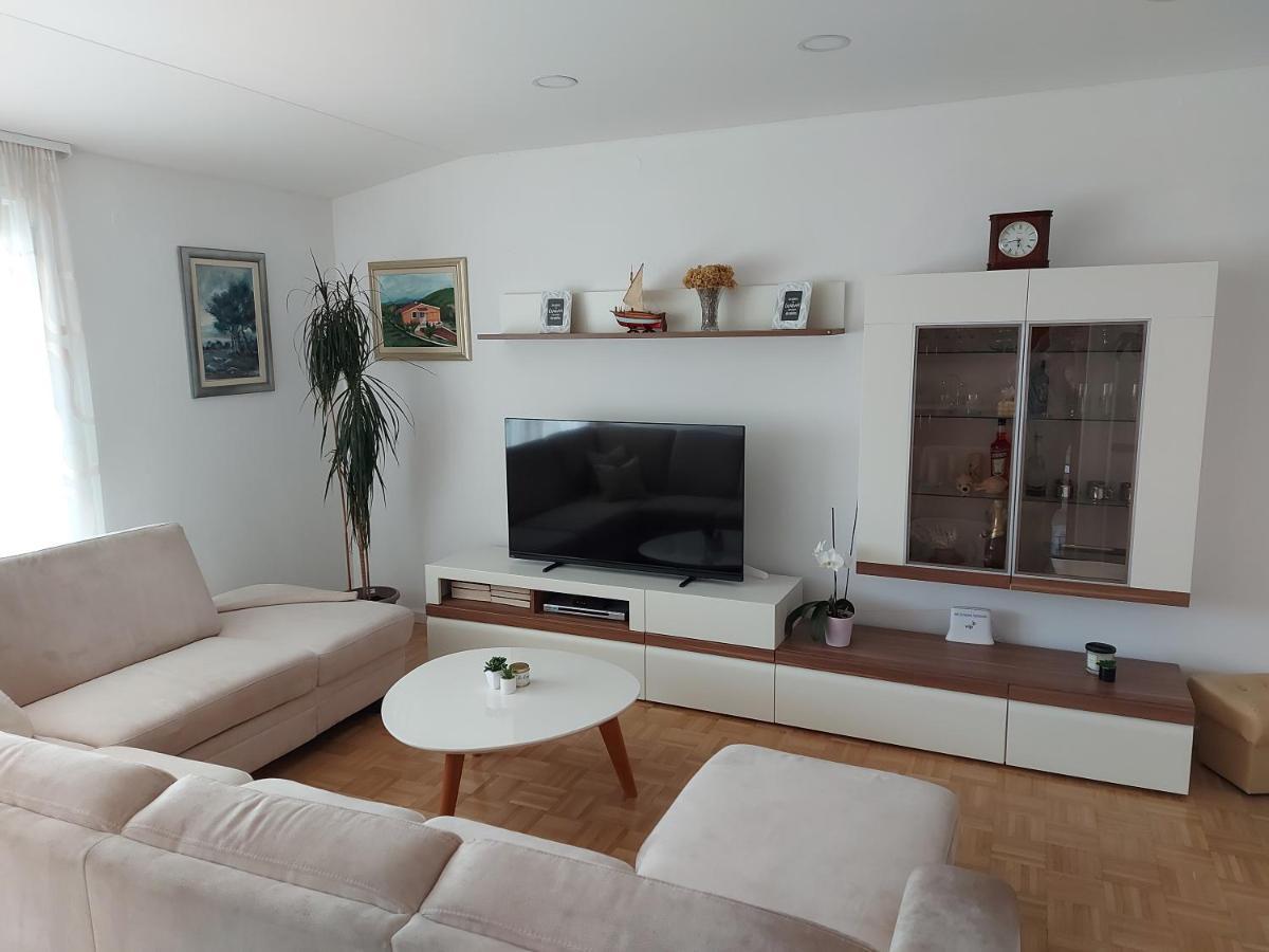 Apartman Mb بودْسْتغانا المظهر الخارجي الصورة